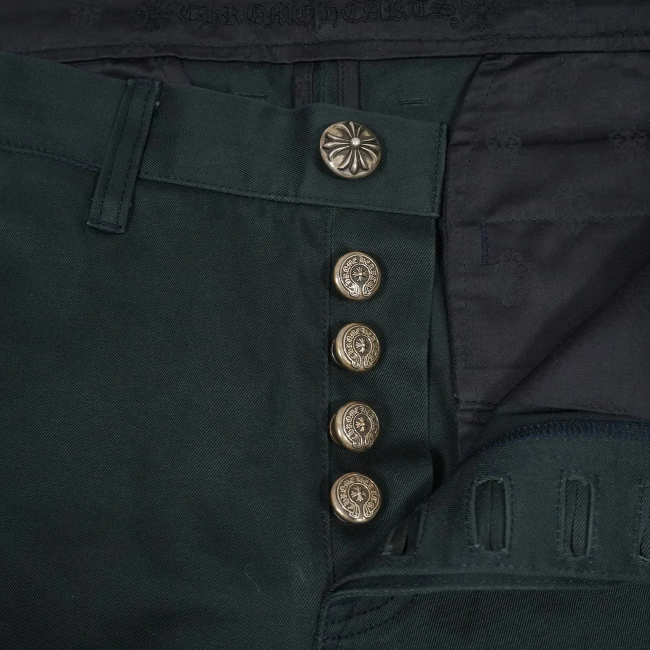 クロスパッチ付きチノパンツ CROSS PATCH CHINO 【コットンチノパンツ】【ネイビー×ブルー×レッド】 SIZE:34 ※裾直し - Image 10