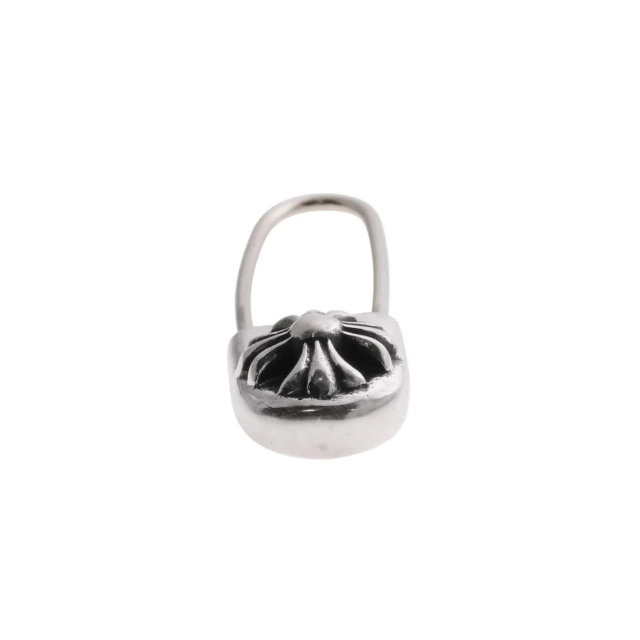 セーフティピン CHプラス SAFETY PIN CH PLUS 【シルバーピアス】 - Image 5