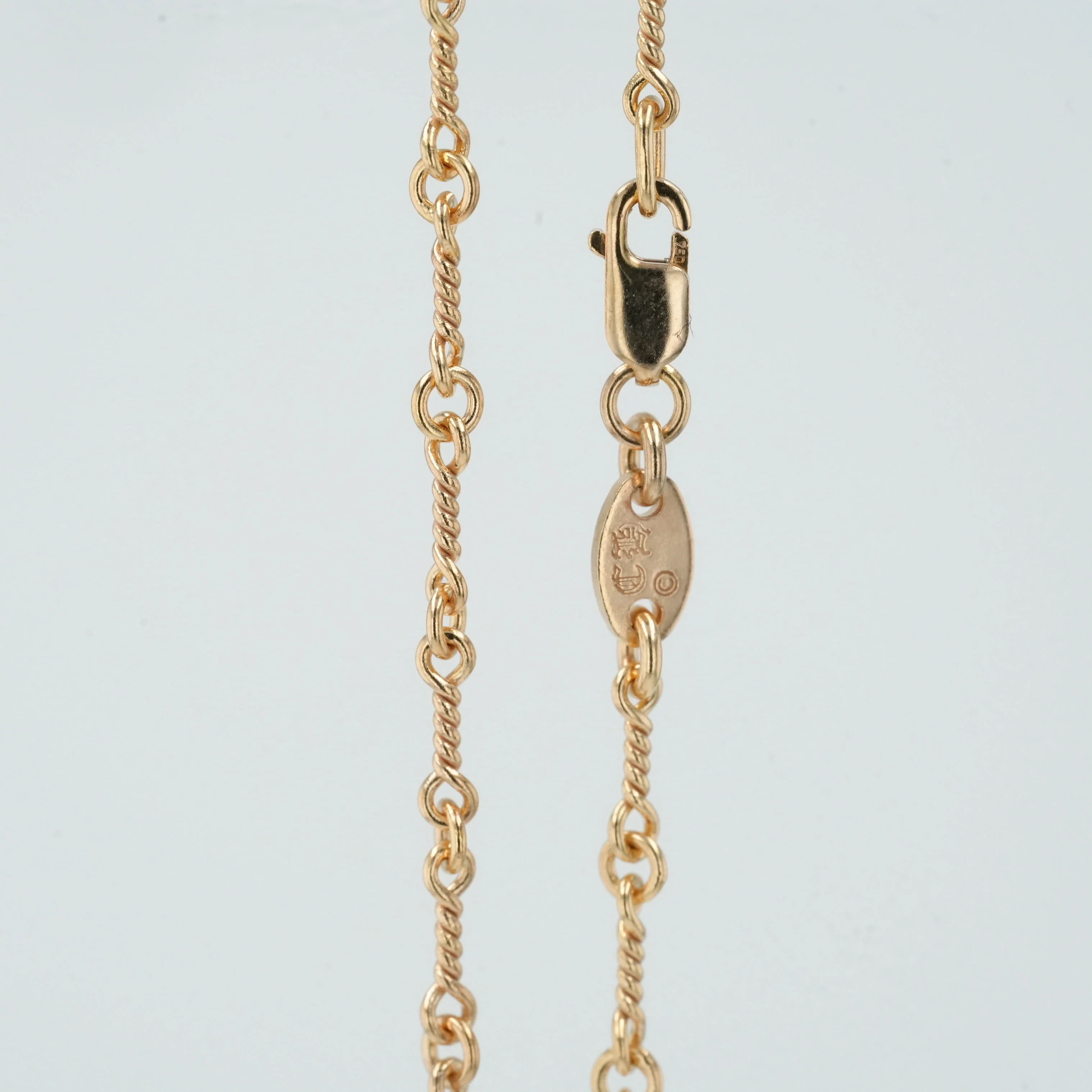 22K ツイストチェーン 18インチ T18 NECK CHAIN 【ゴールドネックレス チェーン】 - Image 4