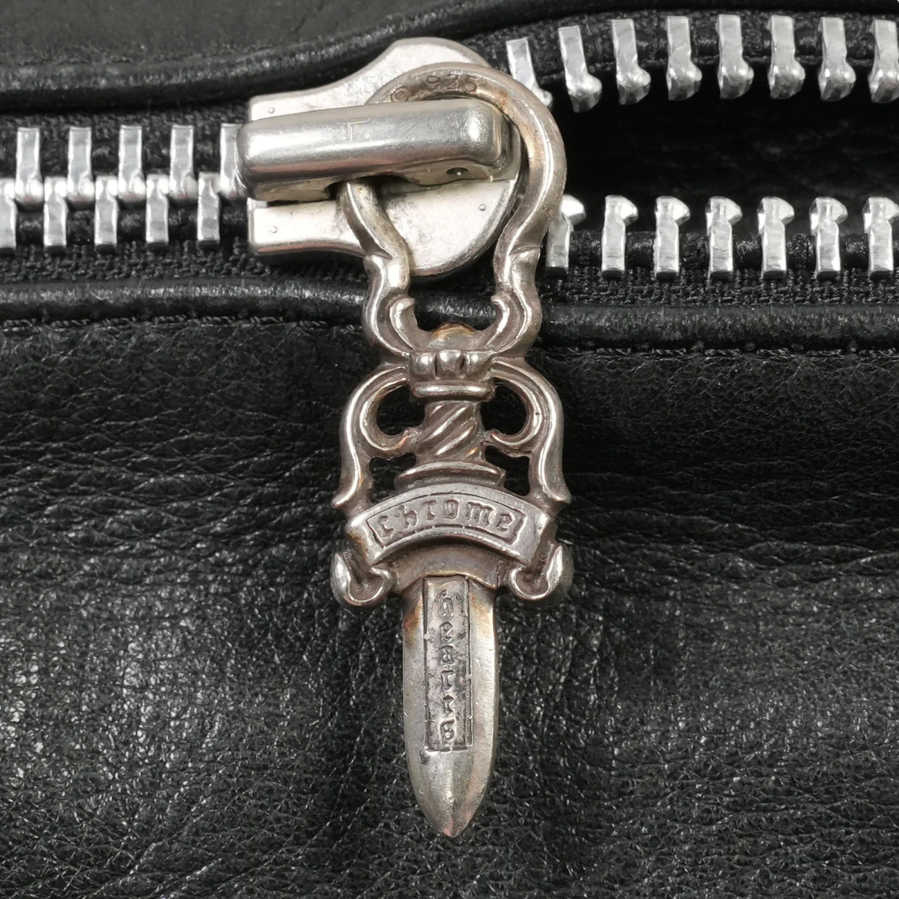 DUFFLE TINY タイニーダッフル ダガージップレザーボストンハンドバッグ 【レザーハンドバッグ】 - Image 10